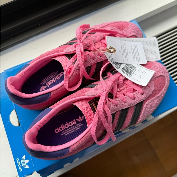 NEW with box Adidas Wmns Gazelle 'Bliss Pink Purple' size 6W - Picture 1 of 9